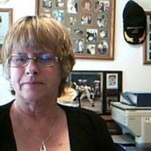 Meet your Posher, Lorraine